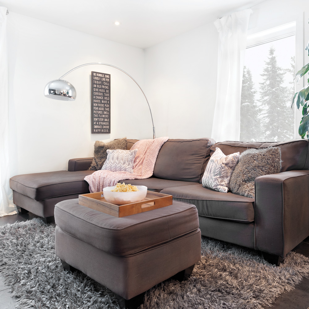 Visite d\'une maison moderne au décor enveloppant - Dossiers ... Visite d\'une maison moderne au décor enveloppant - Dossiers ...