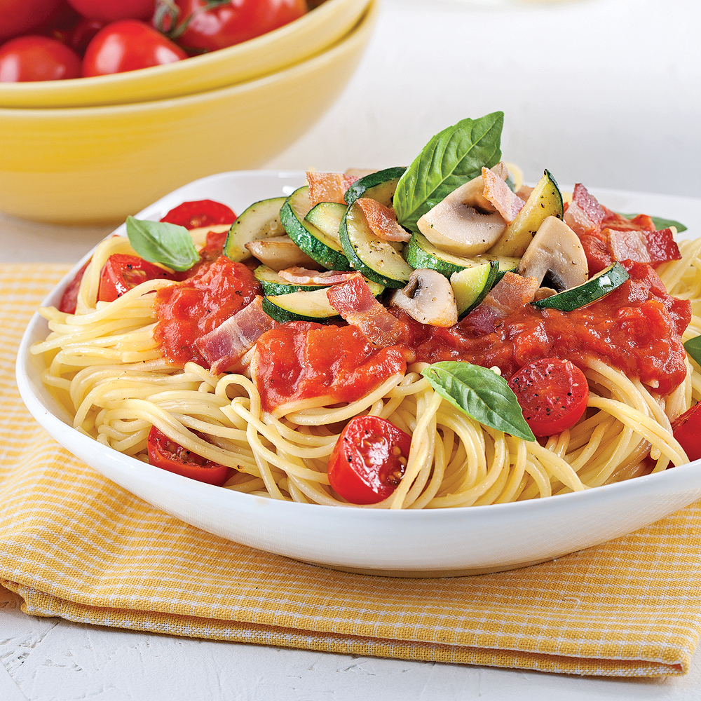 Spaghettis sauce minute aux tomates cerises et basilic..
